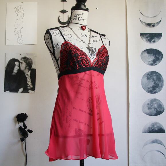 Y2K RED SHEER SLIP BABYDOLL DRESS - Picture 2 of 8